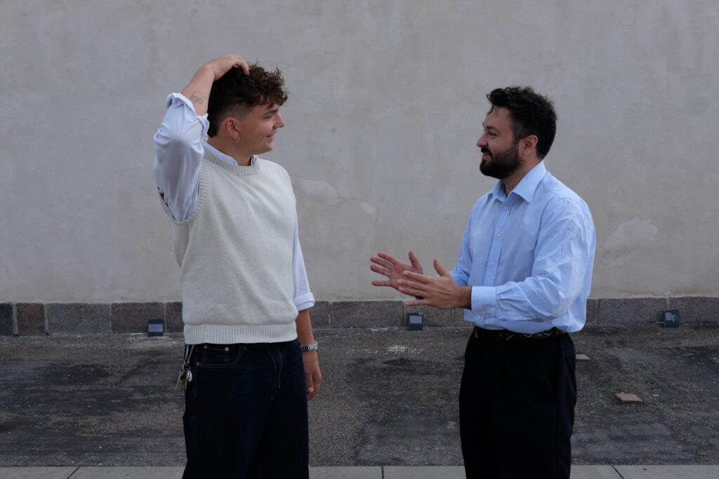 Jonathan Hoyos og Joseph Gallacher fra Lydform i samtale